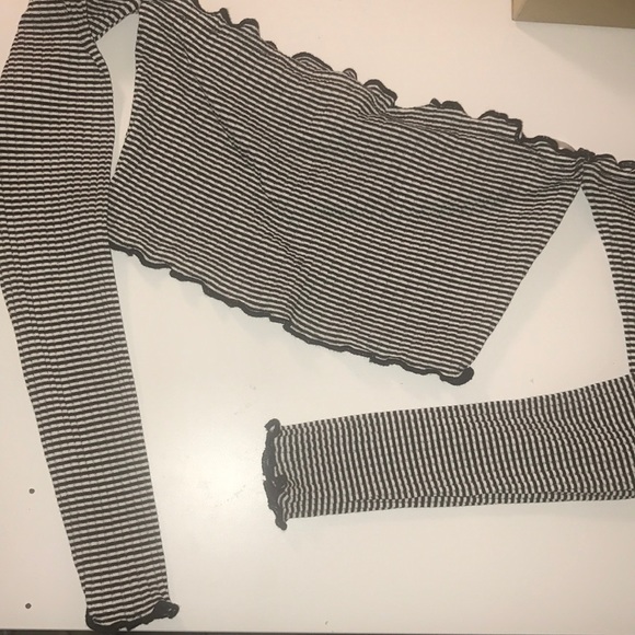 Fashion Nova Top - Picture 2 of 2